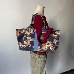 Adorable butterfly tote bag